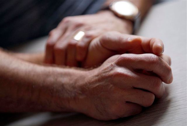 la ministre à la famille n'assistera pas au premier mariage homosexuel