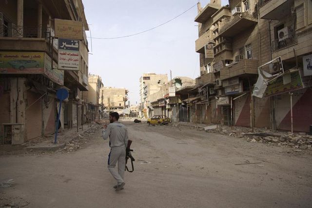 catherine ashton recommande la prudence sur d’éventuelles livraisons d'armes en syrie