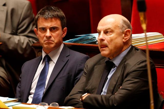 manuel valls ne voit pas d'alternative crédible à gauche