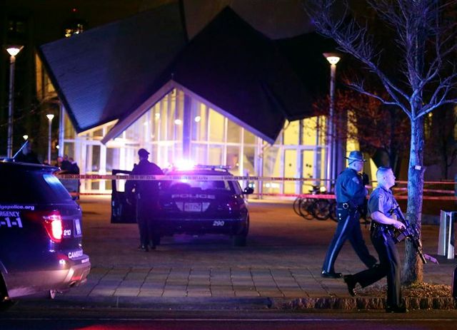 tirs sur le campus du mit à boston