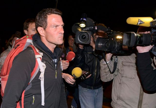 jérôme kerviel interpellé à son arrivée en france