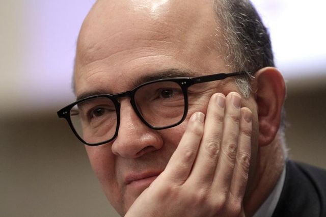 l'opposition maintient la pression sur pierre moscovici sur sa gestion de l'affaire cahuzac