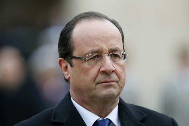 françois hollande interpellé sur les droits de l'homme en afrique
