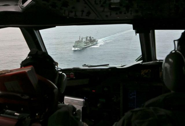 la chine confirme avoir localisé des débris dans la zone de recherches du boeing de la malaysia airlines