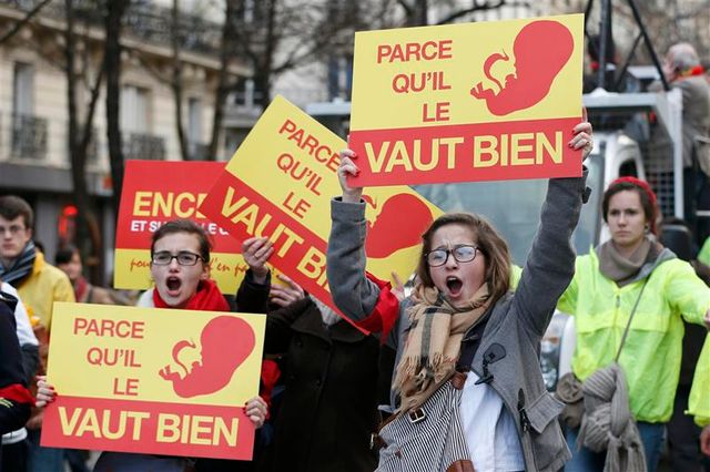 mobilisation des militants anti-avortement à paris