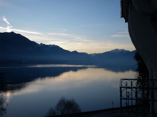 Le lac d'Annecy au petit matin