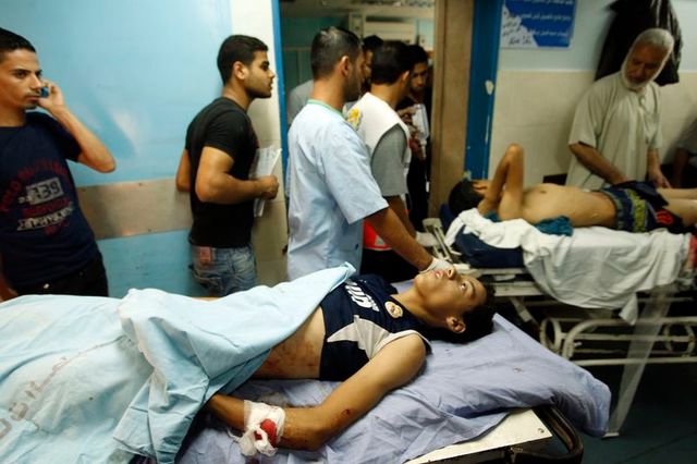 israël bombarde la bande de gaza