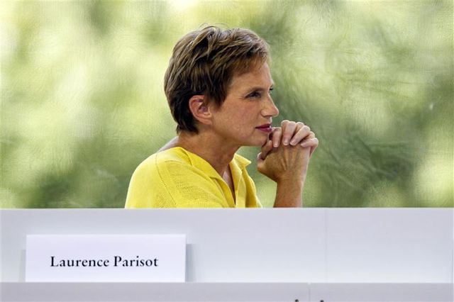 laurence parisot aimerait changer les statuts du medef