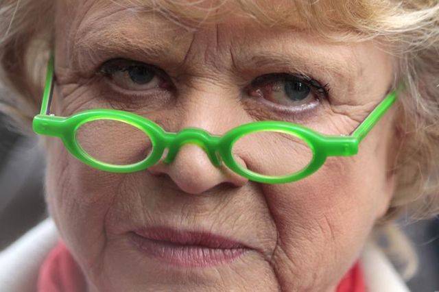 eva joly rejoint l'appel á manifester de jean-luc mélenchon