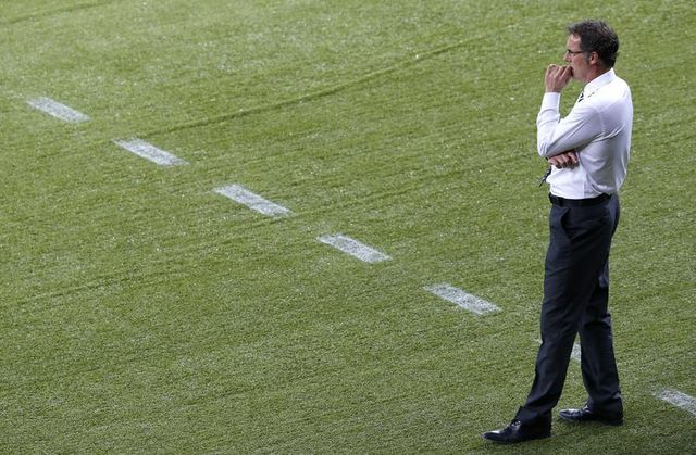 le psg négocierait avec laurent blanc