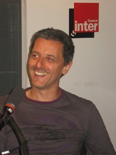 photo1