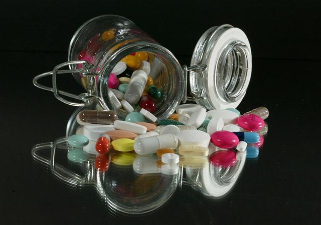 les médicaments sans ordonnance bientôt disponibles sur internet