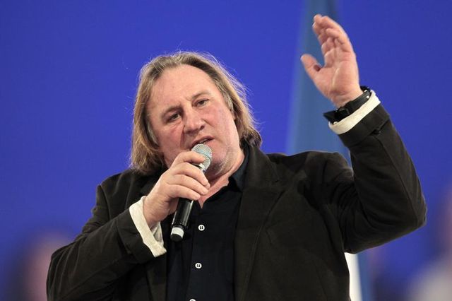gérard depardieu ne s'est pas rendu á son procès
