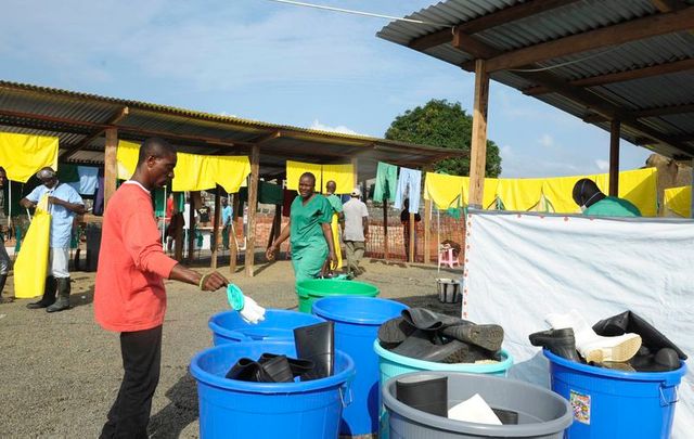 msf estime que la bataille contre ebola est en train d'être perdue