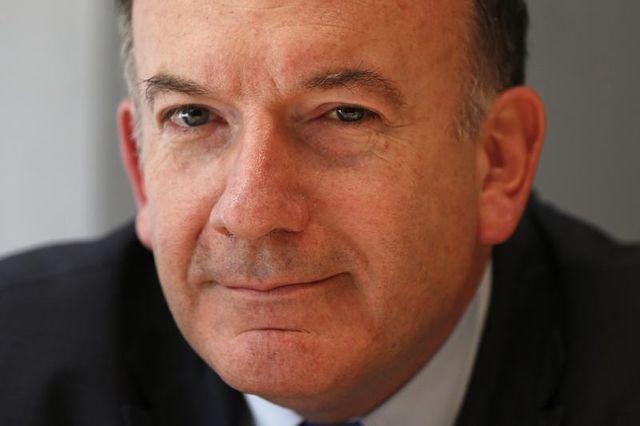 passe d’armes à distance entre gattaz et ayrault sur le pacte de responsabilité