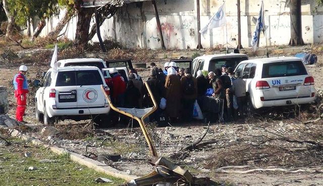 début de l'évacuation des civils à homs