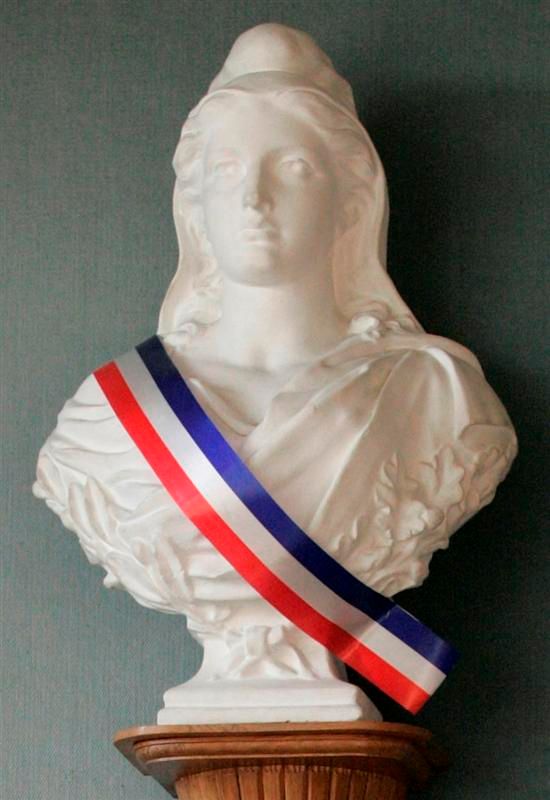 droite et gauche au coude à coude pour les municipales