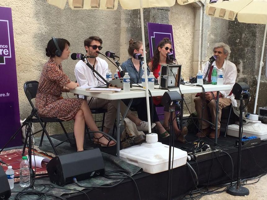 Table ronde à Arles