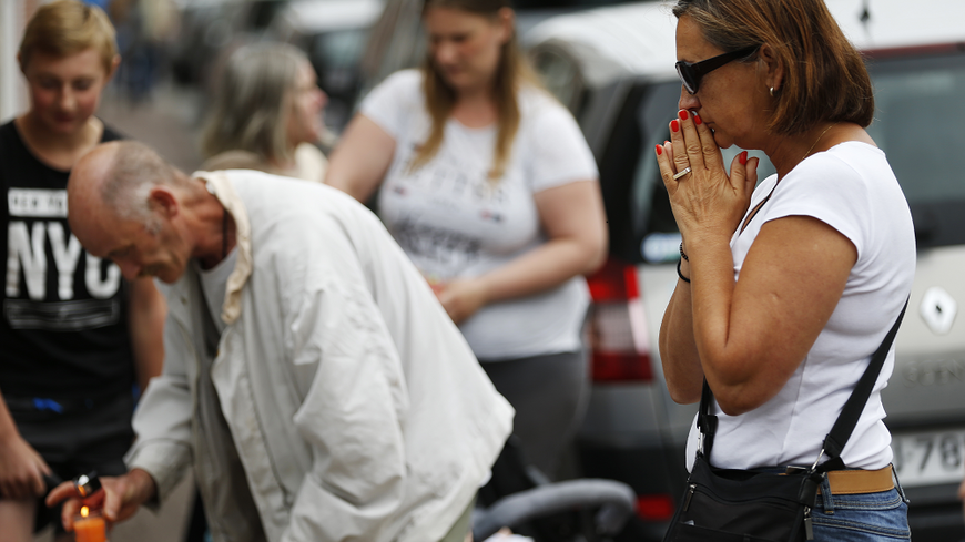 L'hommage aux victimes de l'attentat de Saint-Étienne-du-Rouvray.