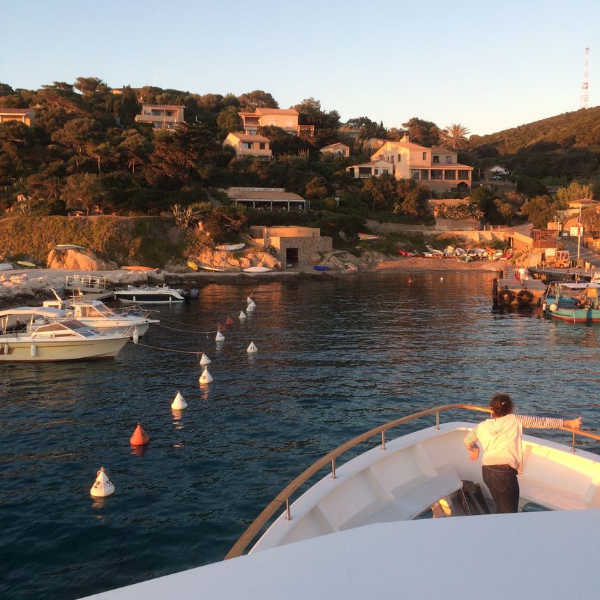 Sur la route… de l’île du minimum, au Levant