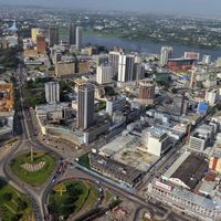 Vue aérienne du Plateau, le quartier d'affaires d'Abidjan, Côte d'Ivoire