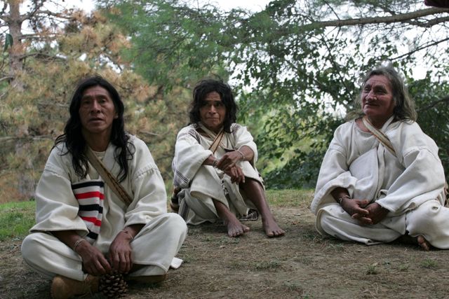 Les indiens Kogis, Miguel, Marcello et Marco, trois chamanes en séjour à Toulouse à l’invitation de l’association Tchendukua, Ici et ailleurs - 5 octobre 2004