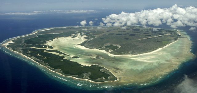 Vue aérienne d'Europa, une des îles Éparses