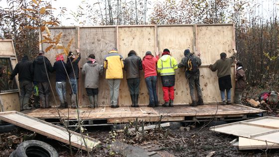 Chantier portage mur - archives de la mauvaise troupe