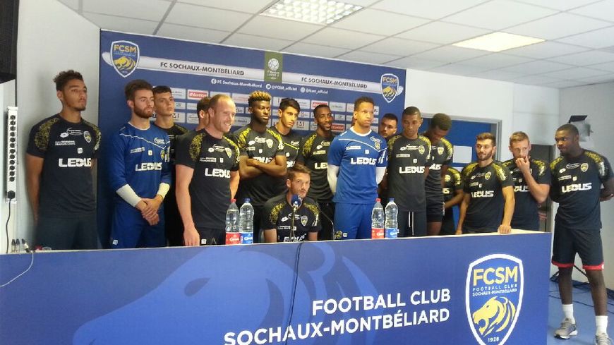 Les joueurs du FCSM rendent hommage à Olivier Werner, blessé lors du match face à Orléans