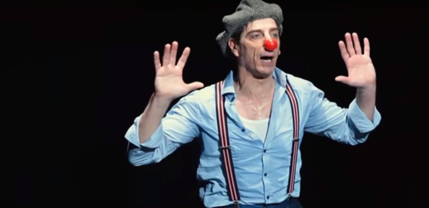 Elliot Jenicot dans "Les fous ne sont plus ce qu'ils étaient"