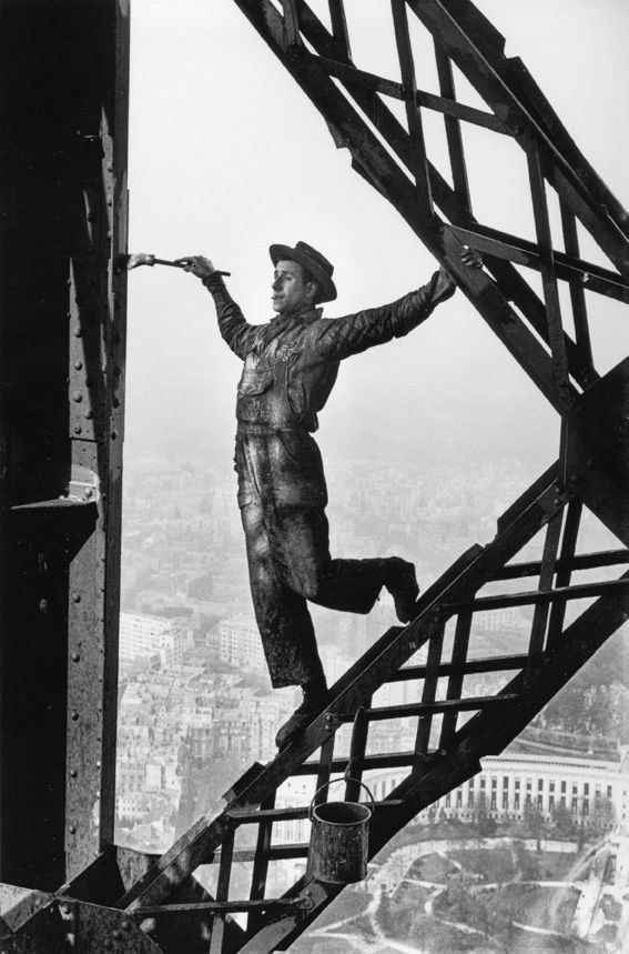 Paris, 1953. « Le peintre, surnommé Zazou, est à son aise, j’avais le vertige chaque fois qu’il se penchait pour tremper son pinceau »