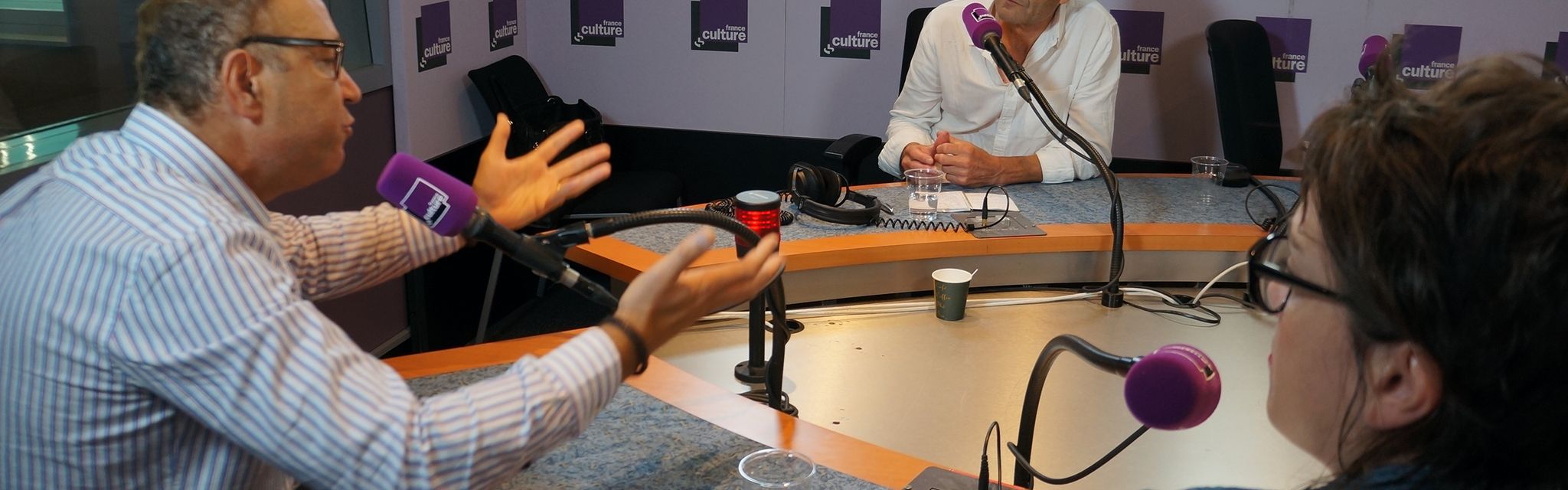 De gauche à droite: Ghaleb Bencheikh, Lionel Duroy, Véronique Ovaldé