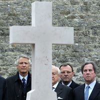 Jacques Chirac et les ténors du gaullisme à Colombey-les-Deux-Eglises, le 09/11/06 pour l'anniversaire de la mort du général de Gaulle