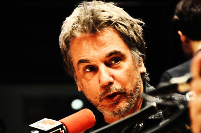 Jean-Michel Jarre dans Foule sentimentale