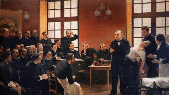 Jean-Martin Charcot présentant Blanche Wittman, sa patiente hystérique qui est soutenue par Joseph Babinski à droite, lors d'une leçon clinique à la Salpêtrière. - André Brouillet