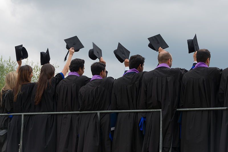 Cérémonie de sortie des MBA, HEC Paris, France, 12 juin 2015