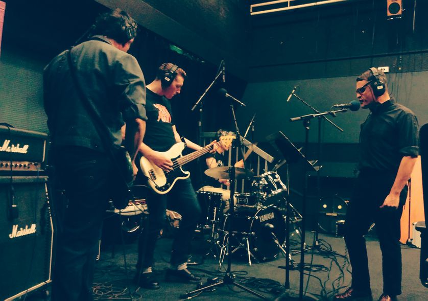 FRUSTRATION en Live au Studio 108