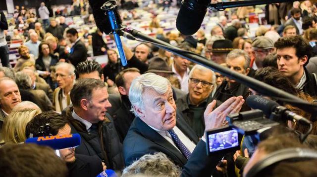 Le maire du 16e, Claude Goasgen (LR) à l'issue de la réunion