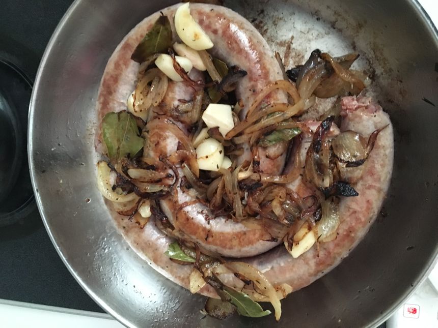 La (véritable) Sôcisse de Marseille ! Fierté locale...cuisiné en direct ce matin.