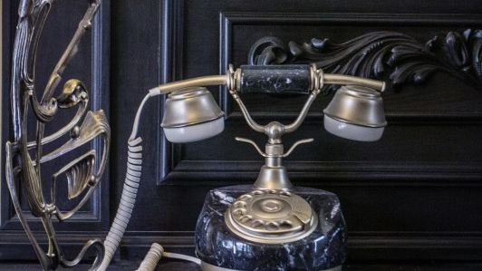 Un téléphone Art déco ©AFP - ROBERTO PERI / Cultura Creative