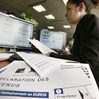 Même avec le prélèvement à la source, il faudra continuer de remplir chanque année sa déclaration de revenus.