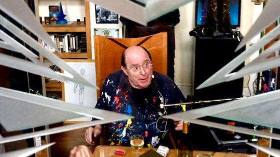 Philippe Druillet dans son atelier parisien ©Radio France - Laurent Paulré