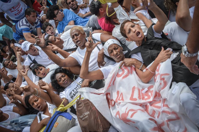 Manifestation des "Dames blanches" à la Havane, ce sont des femmes dont les maris sont prisonniers politiques