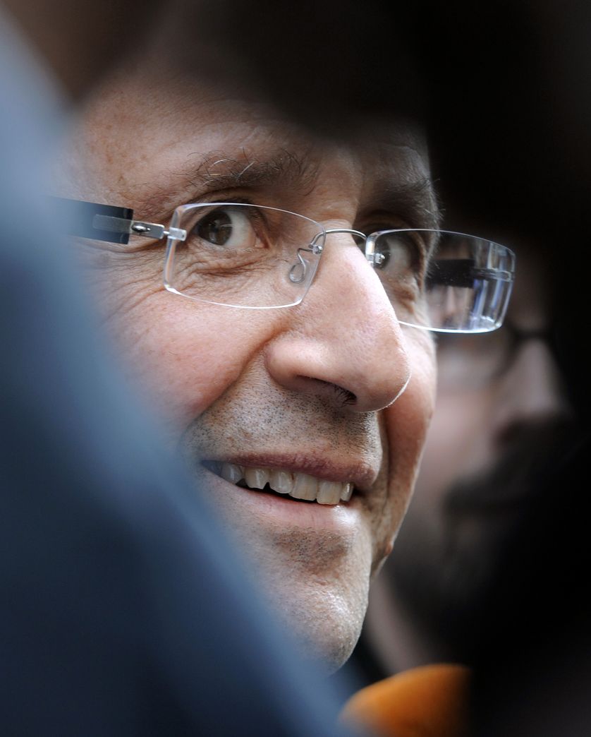 "La presse de gauche ne soutient pas la gauche" regrette François Hollande.