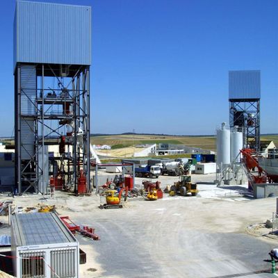 Photo prise le 22 juillet 2001 du laboratoire de recherche sur l'enfouissement de déchets nucléaires en milieu argileux à Bure, dans la Meuse