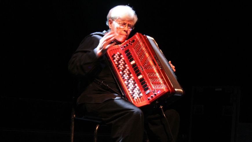 Pauline Oliveros