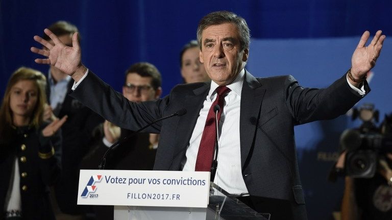 François Fillon s'efforce de séduire l'électorat catholique