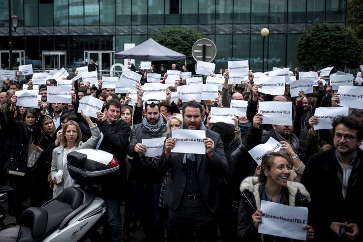 Manifestation devant le siège d'iTélé le 19 octobre 2016