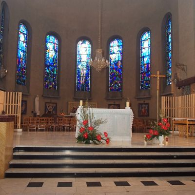 interieur de l'église du sacré coeur de Gentilly