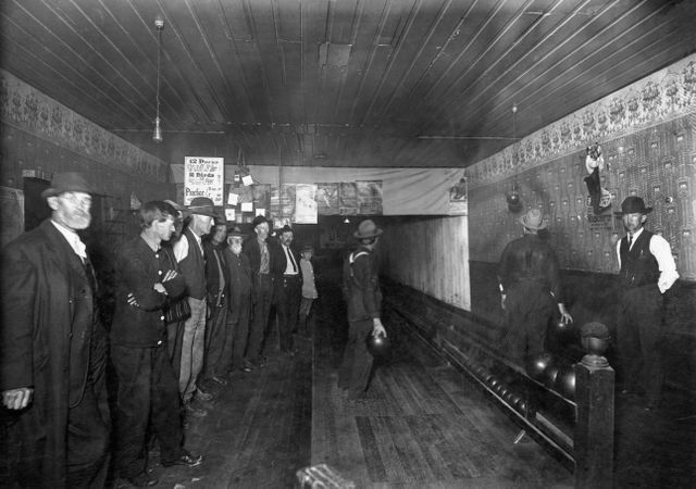 Joueurs de bowling en 1890